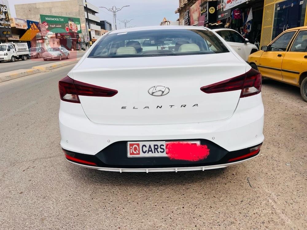 هيونداي النترا